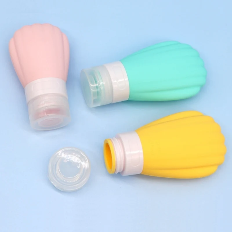 Bottiglia cosmetica da viaggio in silicone in stile capesante da 60 ml