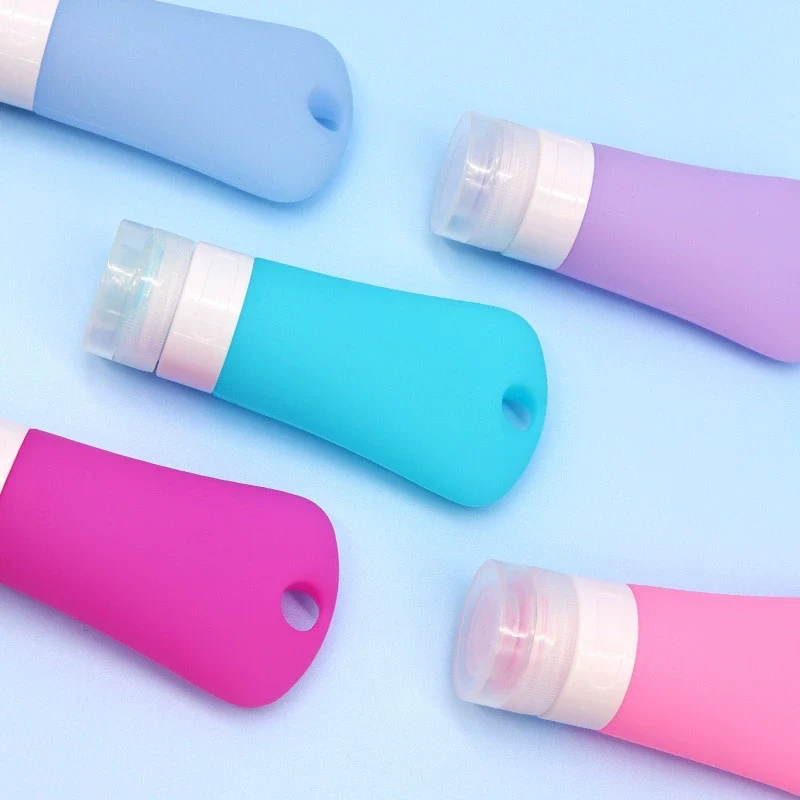 Bottiglia da viaggio in silicone a forma di foro traslucido da 90 ml